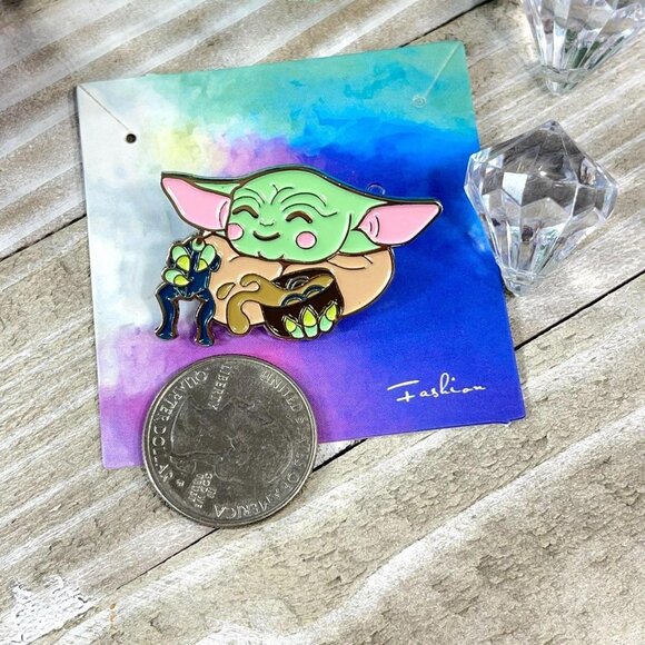 Grogu Yoda Lapel Pin Star Wars Frog Soup Brooch Pin Accessories Jewelry Badge - Picture 2 of 5
